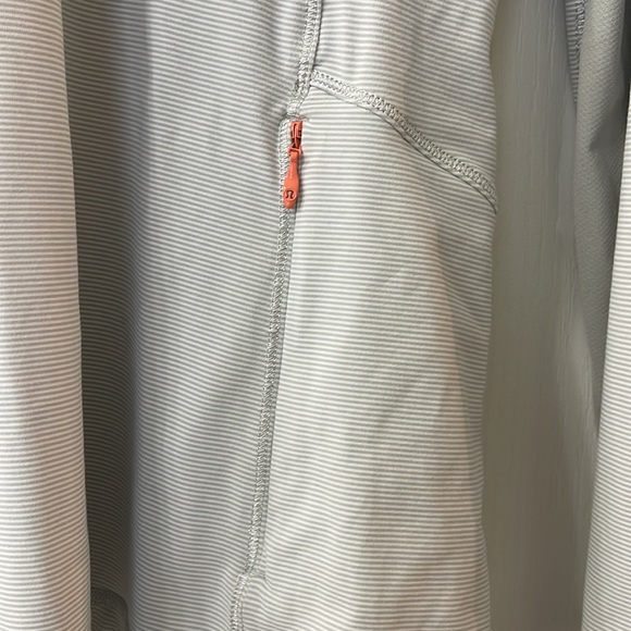 EUC. Lululemon size 10 - 1/2 zip jacket. - Picture 3 of 6